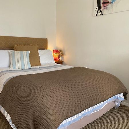 Wee Blue Bnb- Central Cosy Villa ティマル エクステリア 写真